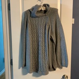 Grey sweater